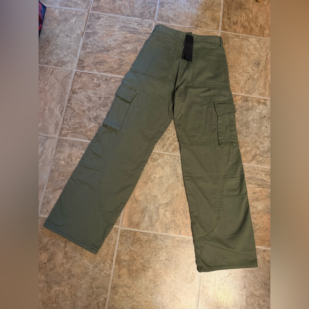 REALTAKI NEW NWT Olive Green Cargo Mens Pants - Picture 4 of 4